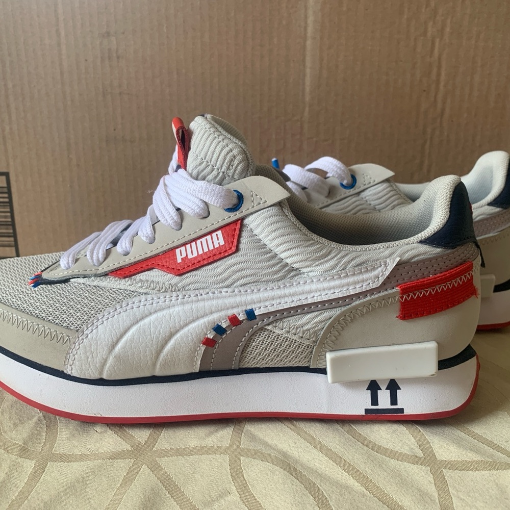 Puma Future Rider size 9
